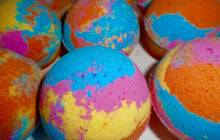 Load image into Gallery viewer, UNICORN SUGAR BATH BOMB - Net Weight 127.5 g 4.5 Oz.