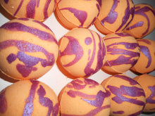 Load image into Gallery viewer, MANGO MADNESS BATH BOMB - Net Weight 127.5 g 4.5 Oz.